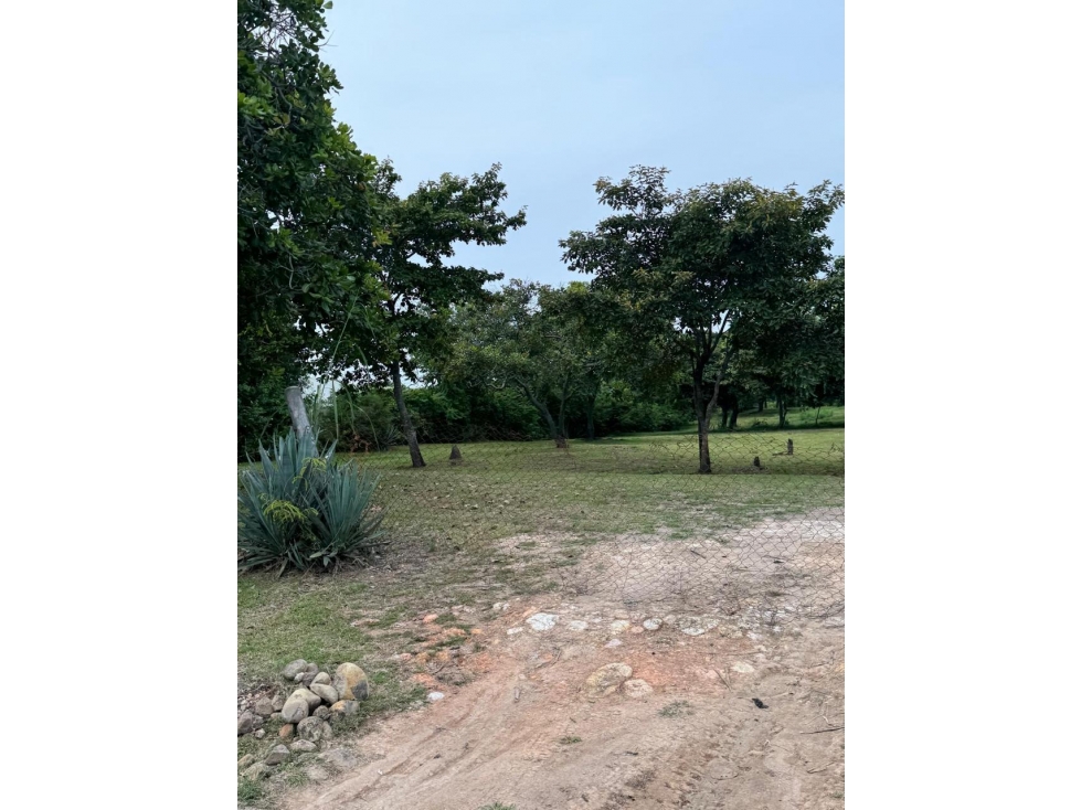 VENDO TERRENO EN COSTA ESPERALDA SAN CARLOS - 2