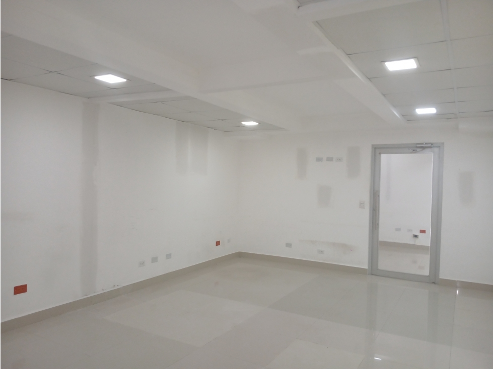 Se Vende Casa Comercial en Villa Caceres