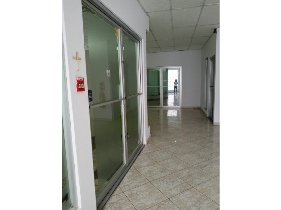Se alquila oficina en san francisco de 130m2 $800 — foto 5