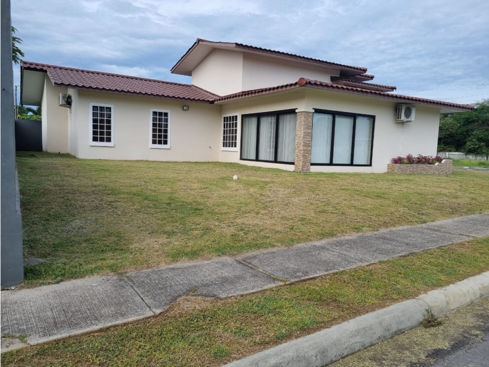 Se Vende Casa amoblada o vacía en Chiriquí David $295,000 — foto 2