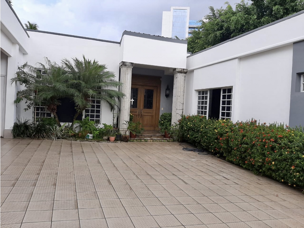 SE VENDE TERRENO EN SAN FRANCISCO CON DOS CASAS — foto 2