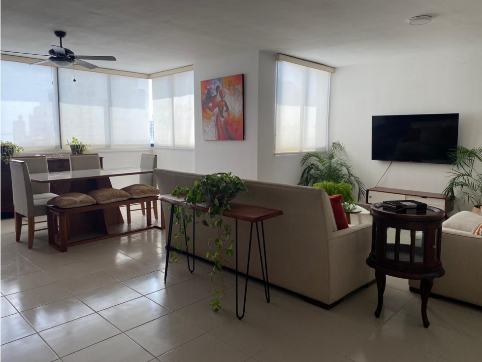 SE ALQUILA APARTAMENTO EN MARBELLA — foto 3
