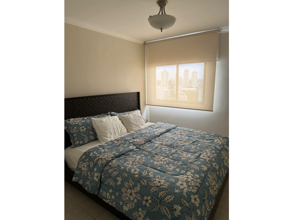 SE ALQUILA APARTAMENTO EN OBARRIO AMOBLADO — foto 3