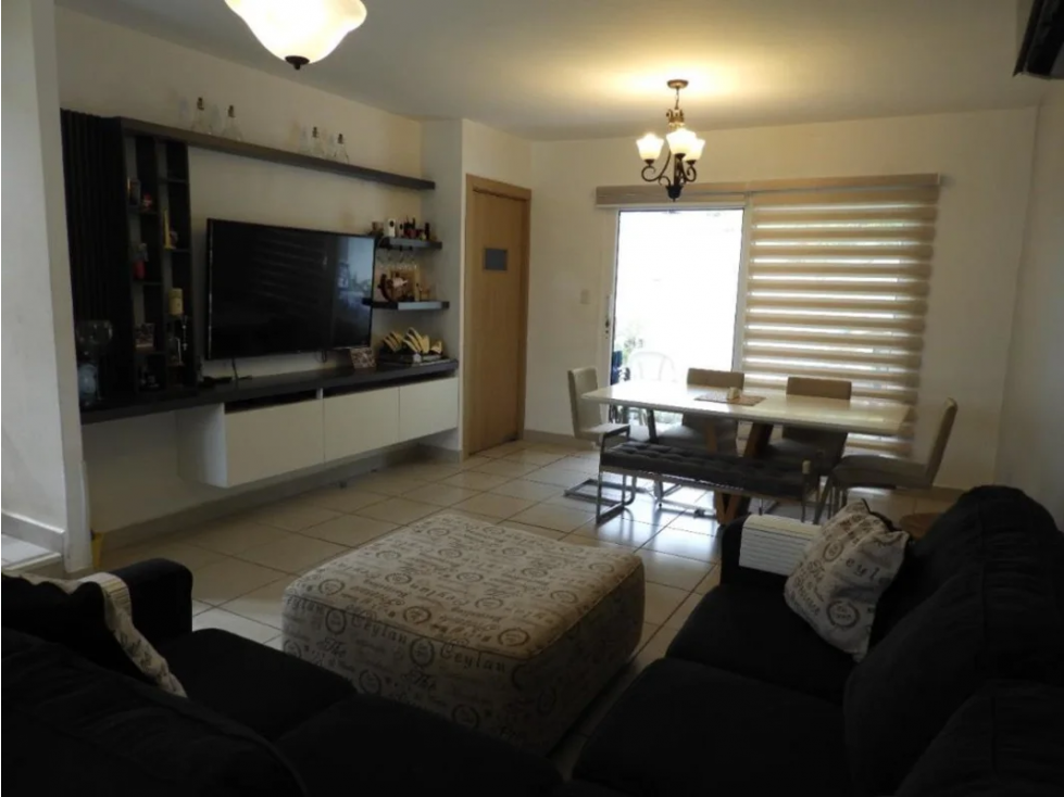 SE ALQUILA APARTAMENTO AMOBLADO EN BRISAS DEL GOLF - 3