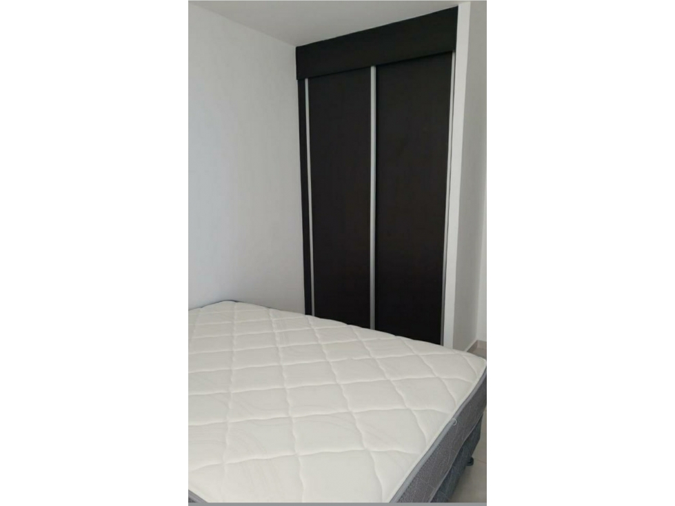 ALQUILO APARTAMENTO EN AV. BALBOA — foto 4