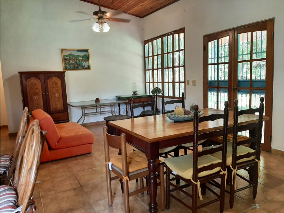 Casa amueblada en alquiler dentro del Club de Golf de Coronado. — foto 3