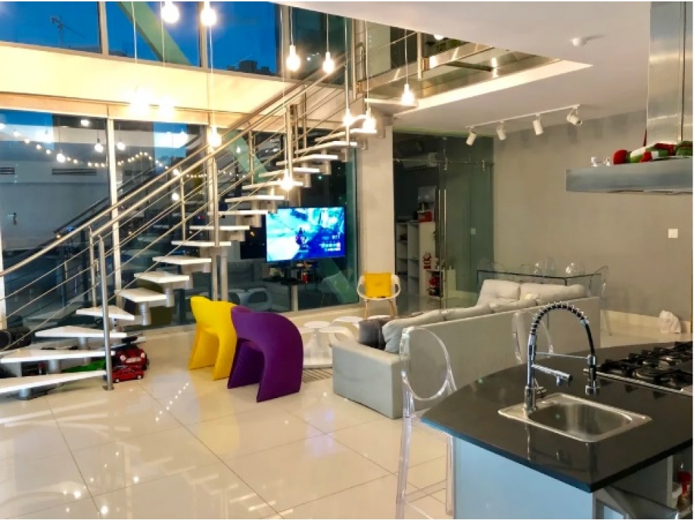 Se alquila apartamento Duplex en punta pacifica $1950 — foto 2