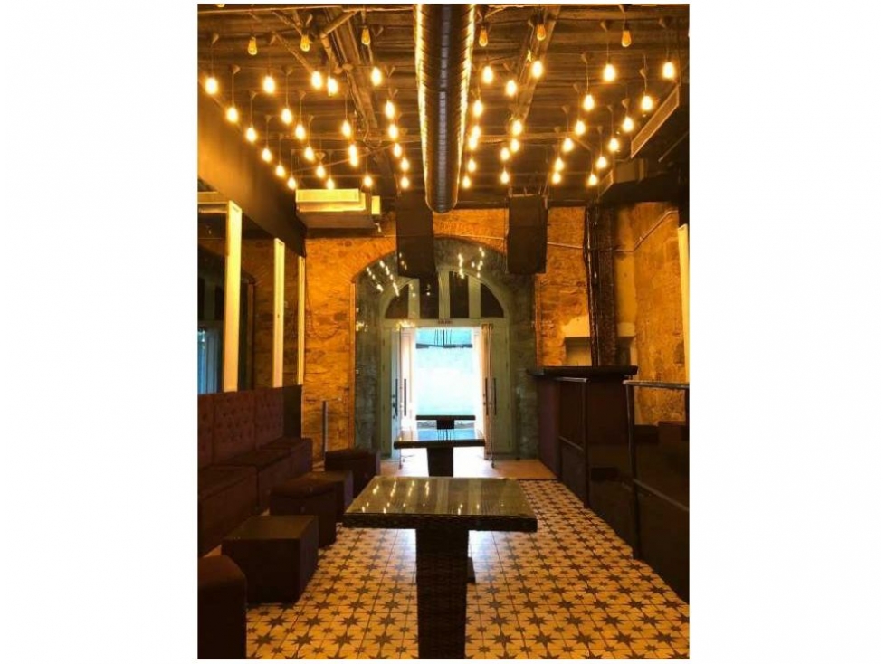 HERMOSO LOCAL COMERCIAL CASCO VIEJO PARA ALQUILER O VENTA