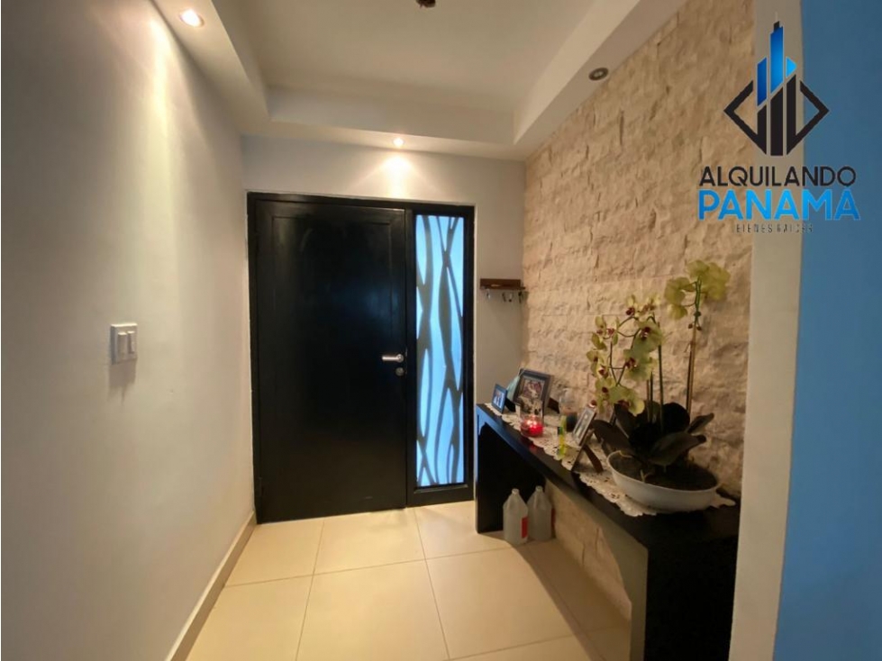 SE VENDE CASA EN COSTA VERDE $265,000 AM — foto 2