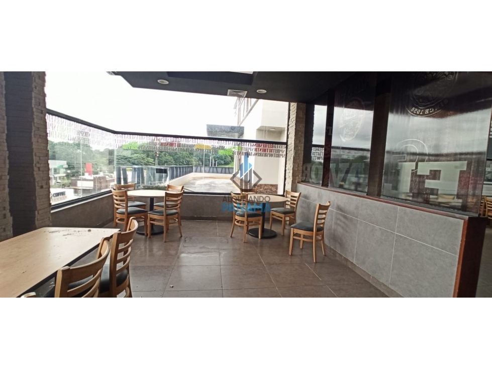 SE ALQUILA LOCAL EN CONDADO DEL REY VIA PRINCIPAL - 2