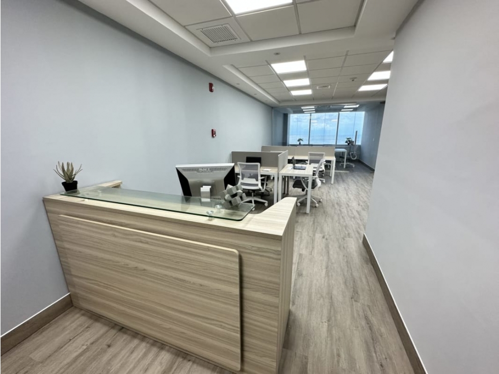 SE ALQUILA OFICINA LISTA PARA OCUPAR EN PUNTA PACIFICA DESDE 100 MTS