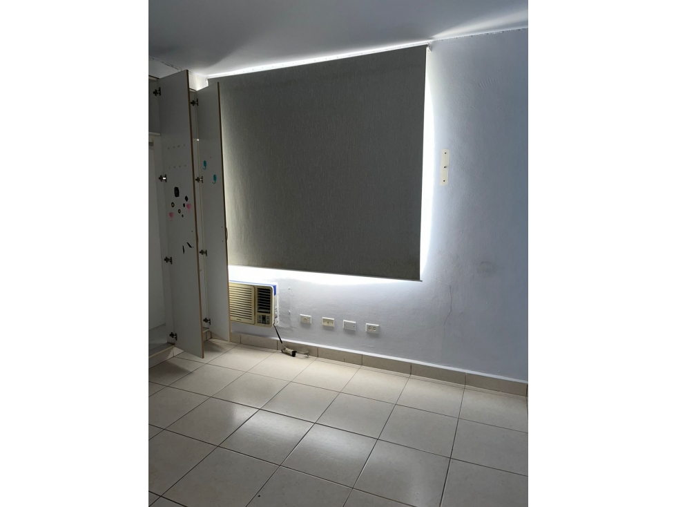 VENDO APARTAMENTO EN 12 DE OCTUBRE - 4