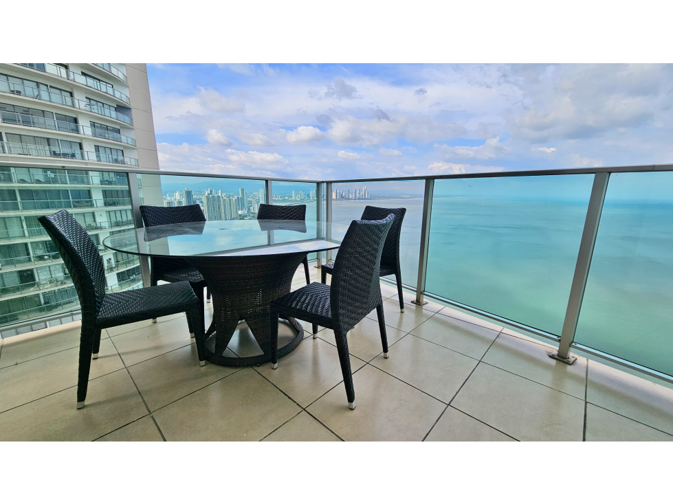 SE VENDE APARTAMENTO EN PUNTA PACIFICA