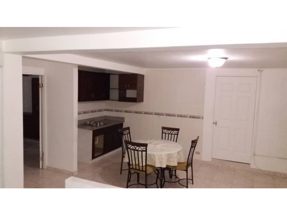 En venta Hermosa Casa en Altos de Cerro Azul $220,000 — foto 3