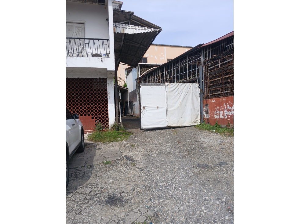 Se Vende OfiBodega en Rio Abajo — foto 5