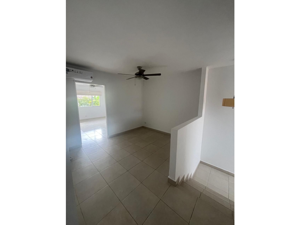 CASA EN ALQUILER EN VILLA TÍVOLI BRISAS DEL GOLF — foto 4