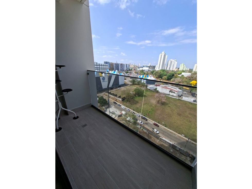 En venta apartamento en Galería Tower, Torre 100 - Modelo A