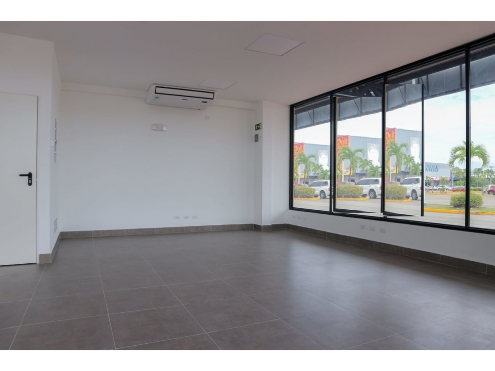 ULTIMOS LOCALES EN CENTRO COMERCIAL LOS PUEBLOS GANGA $1500 — foto 5