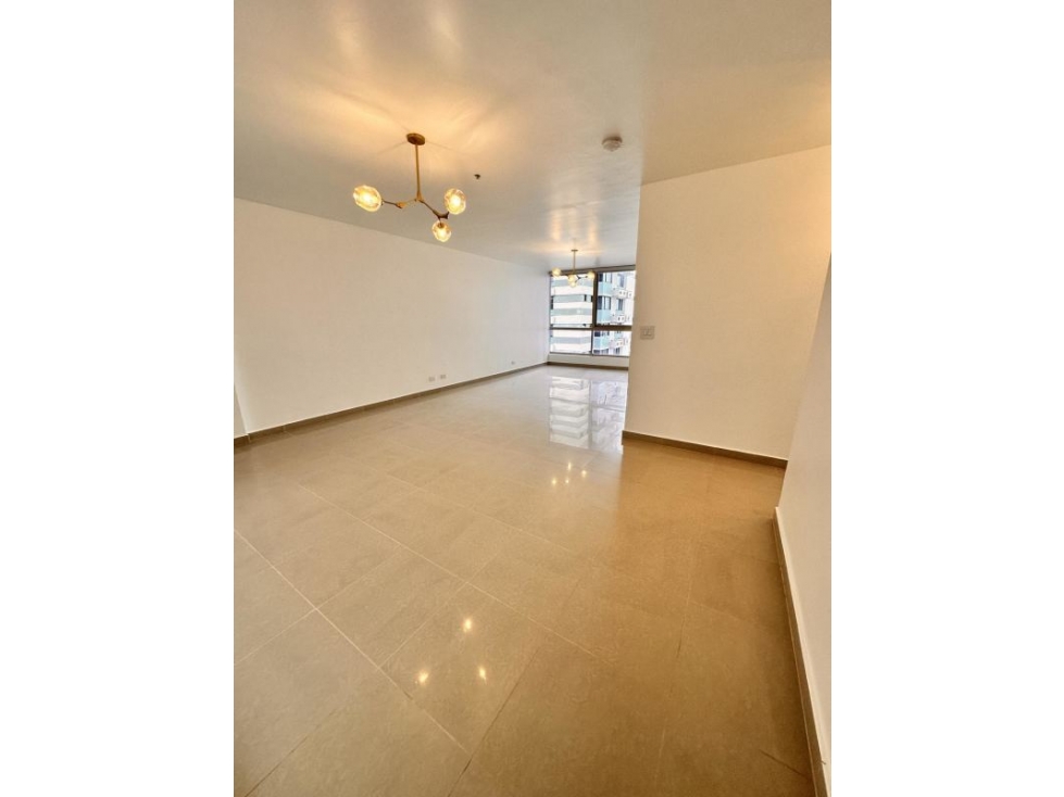 SE VENDE APARTAMENTO RECIEN REMODELADO EN SAN FRANCISCO — foto 2