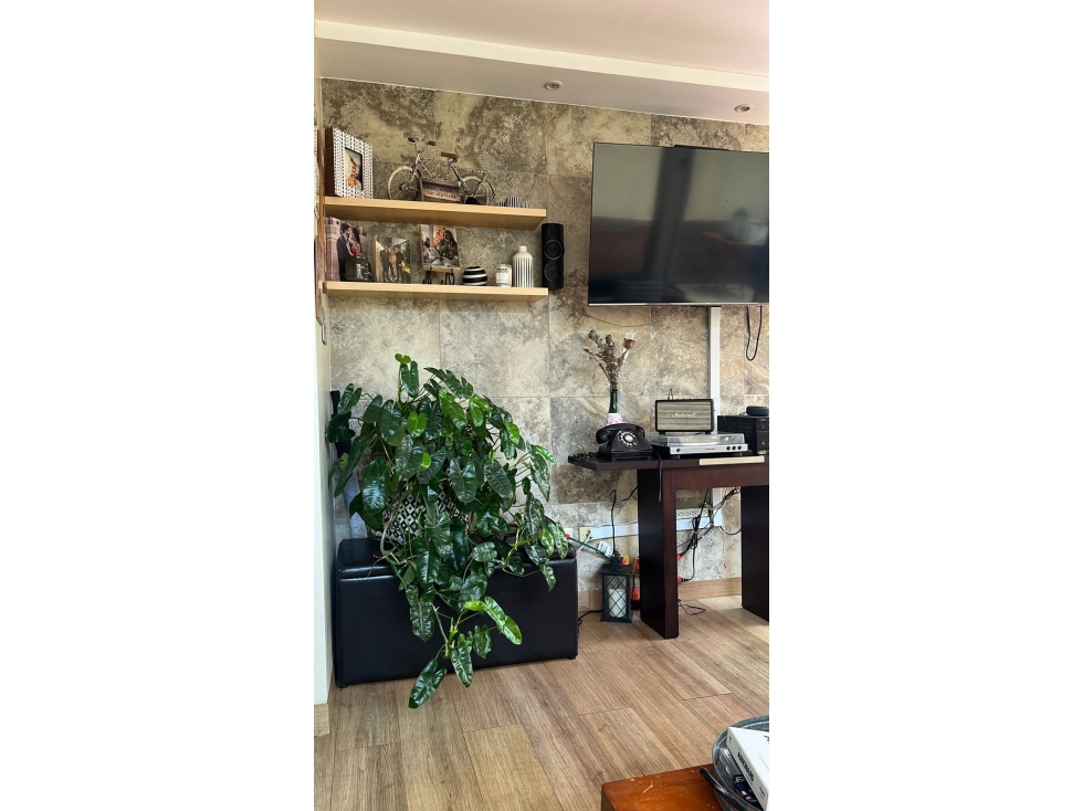En alquiler casa dúplex de dos niveles en Colinas de Santa Bábara. — foto 6