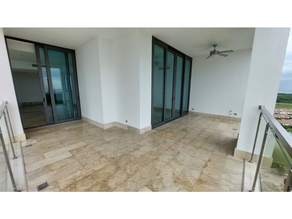 SE ALQUILA APARTAMENTO L/B EN SANTA MARIA GOLF 3 RECAMARAS $ 5000 — foto 4