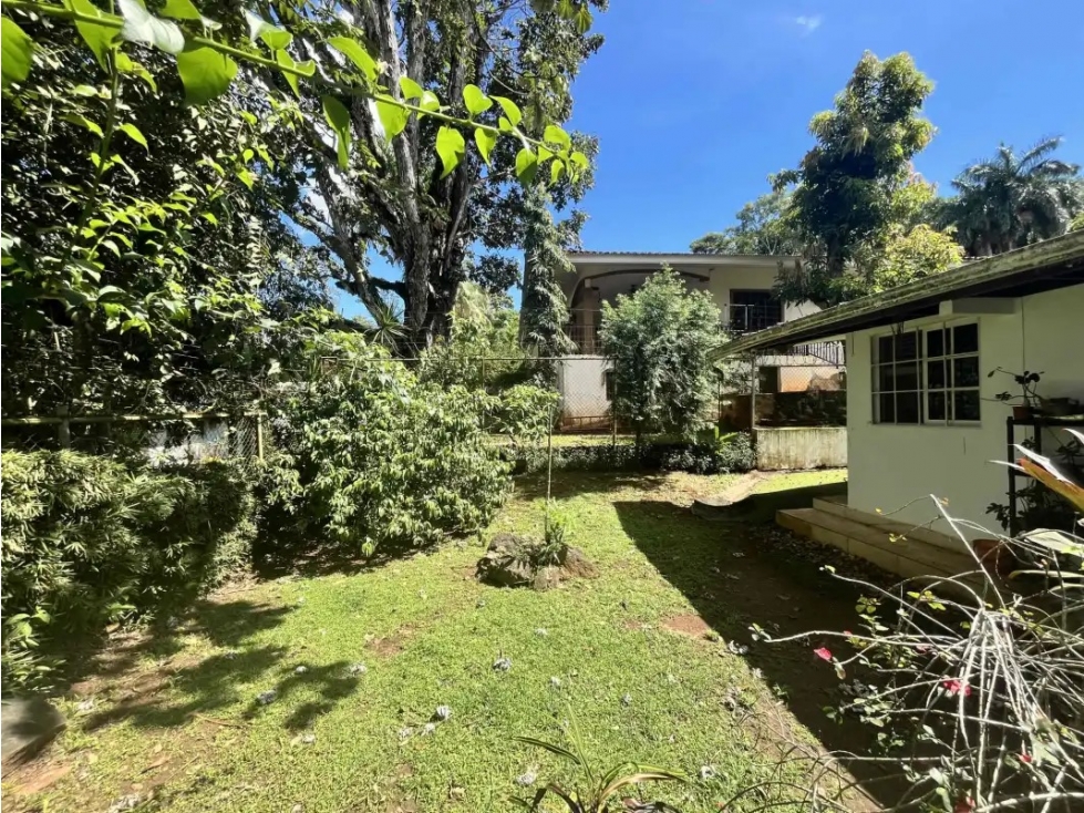 SE ALQUILA CASA EN LLANOS DE CURUNDU - 3