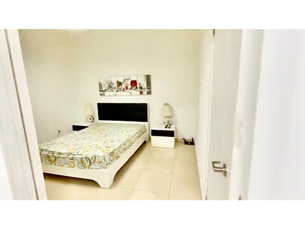 Alquilo Extraordinario apartamento amoblado en avenida balboa 497 — foto 4