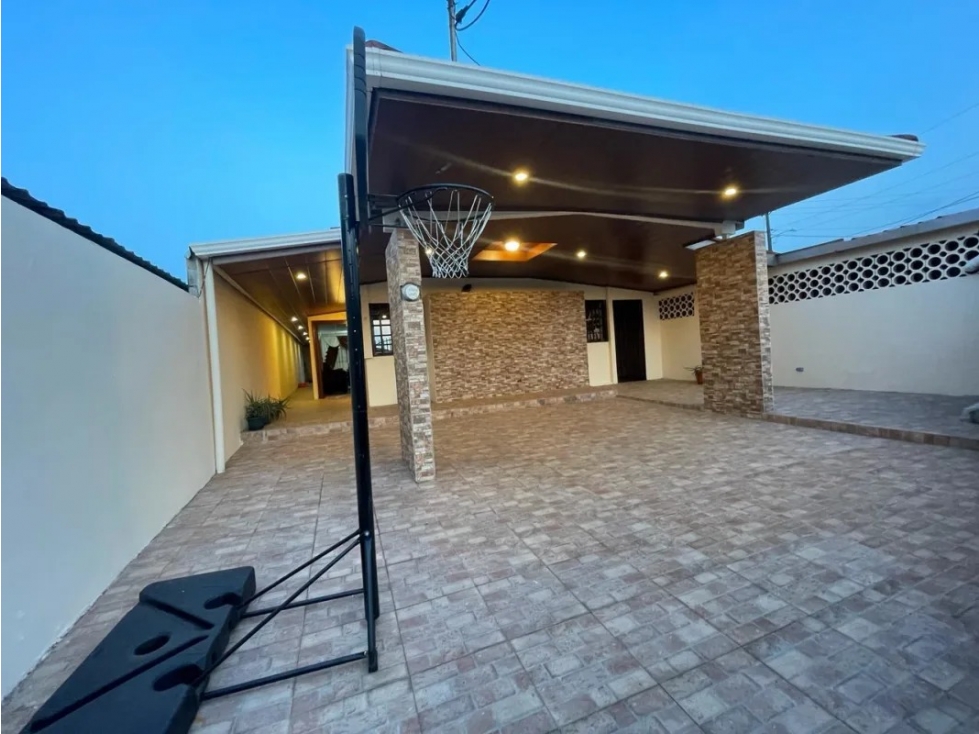 VENDO HERMOSA CASA EN PUERTO PILÓN DE 370 MTS2 --$145.000-- - 5