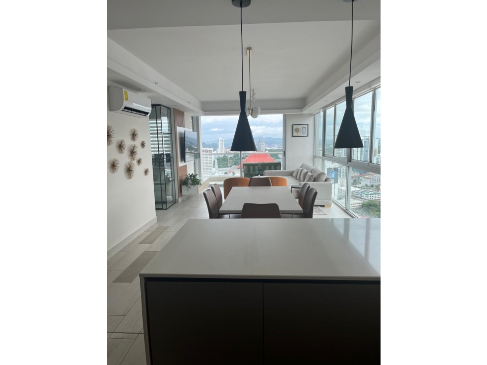 SE ALQUILA APARTAMENTO EN OBARRIO