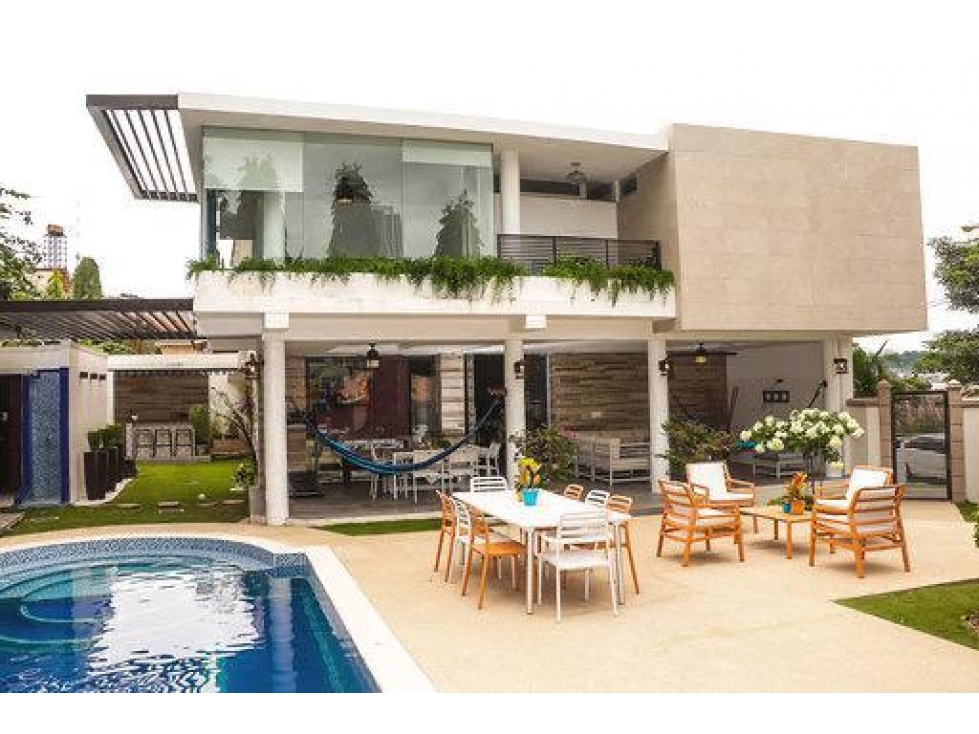 VENDO CASA DE DOS PISOS EN ALTOS DEL PANAMA $625 K!!! — foto 2