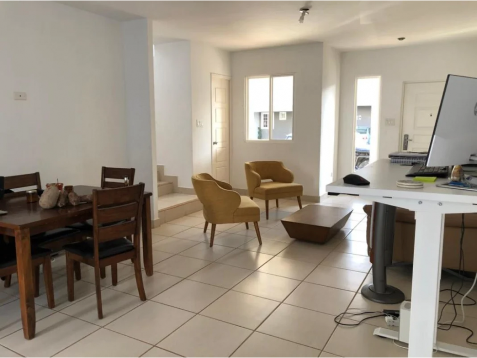 SE VENDE CASA EN BRISAS NORTE EN $220,000 AM - 2
