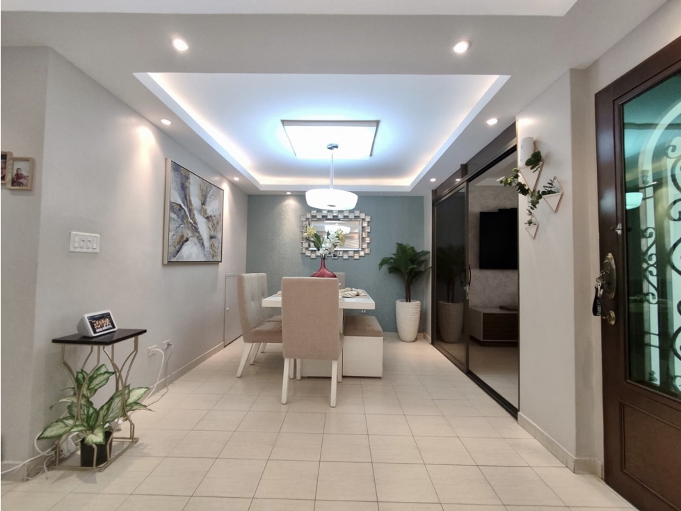 SE VENDE HERMOSA CASA REMODELADA EN ARRAIJAN — foto 6