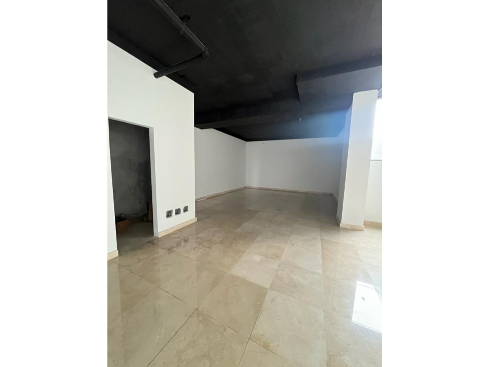 SE ALQUILA LOCAL EN SEGUNDO PISO EN VIA PORRAS — foto 4