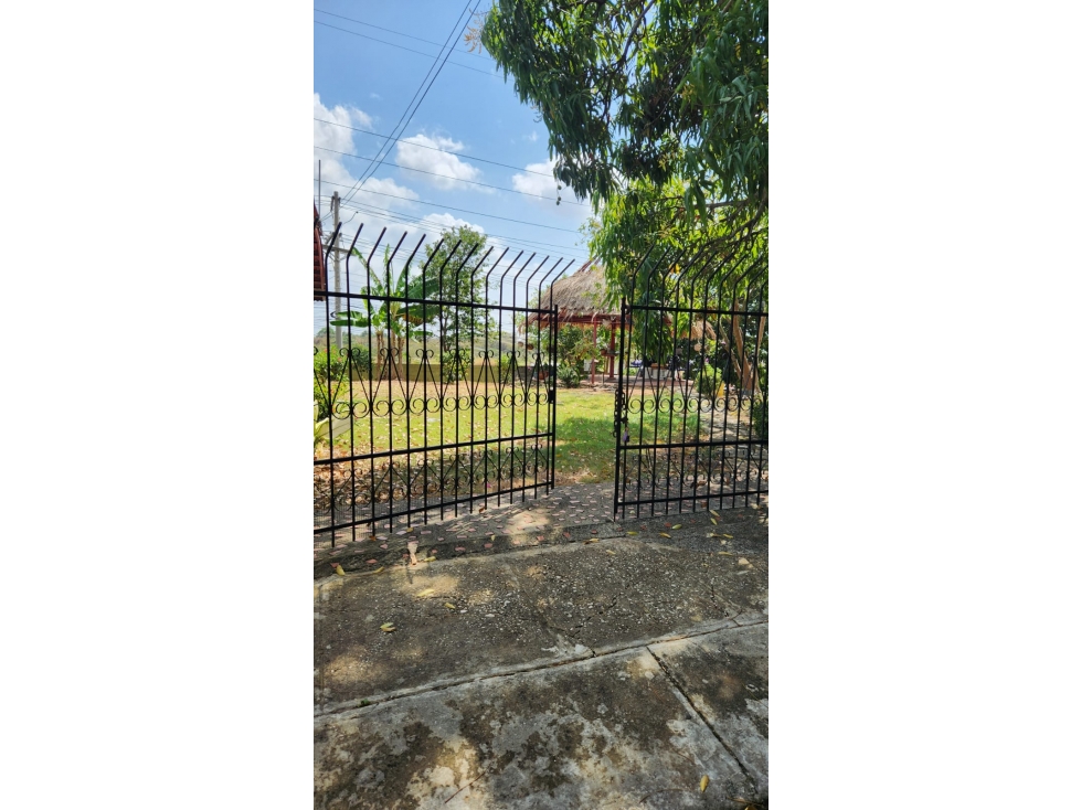 Se vende casa en Brisas Golf GANGA $ 325.000 - 3