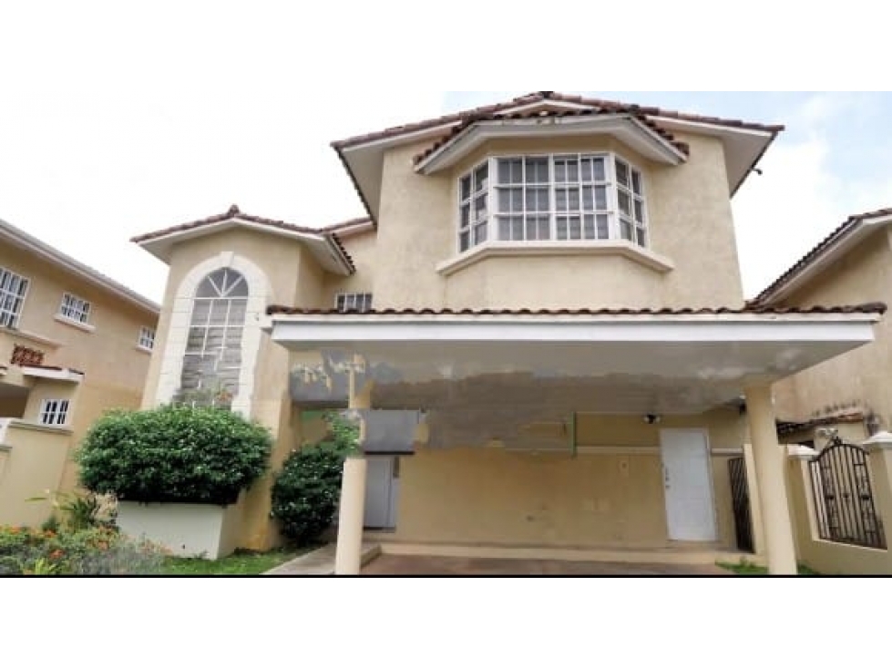 ALQUILER DE CASA EN ALBROOK - 2