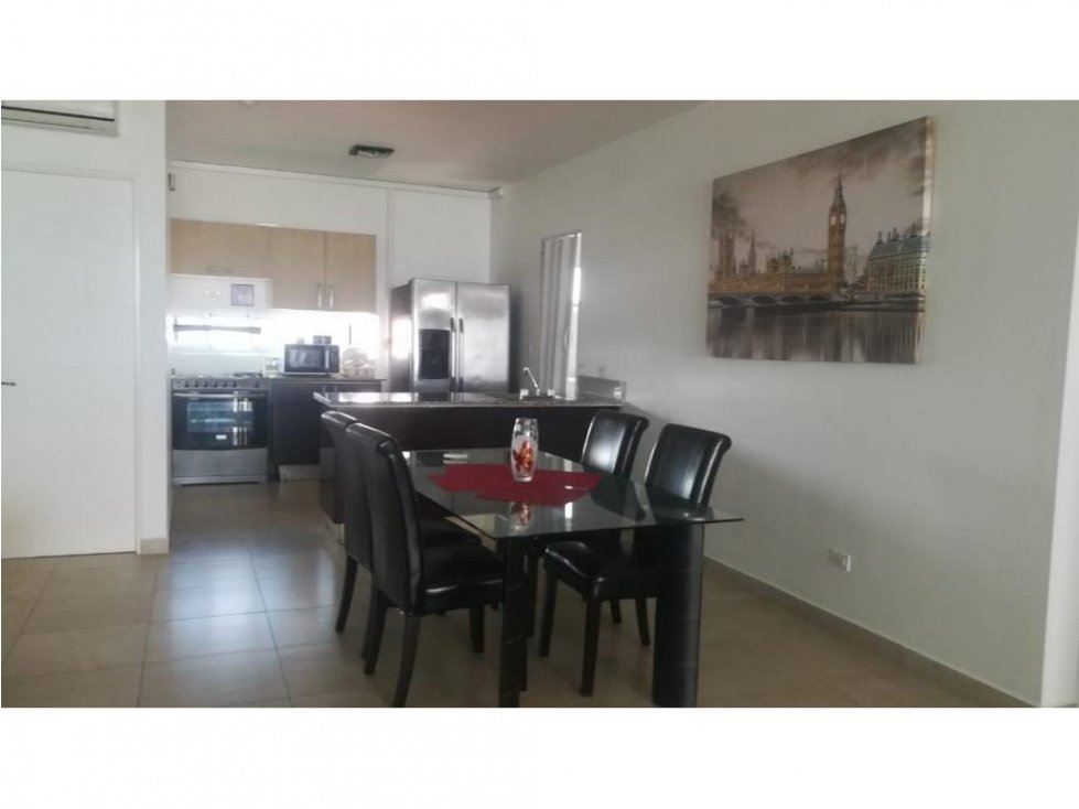 Alquilo Apartamento en Av Balboa $1300 — foto 2