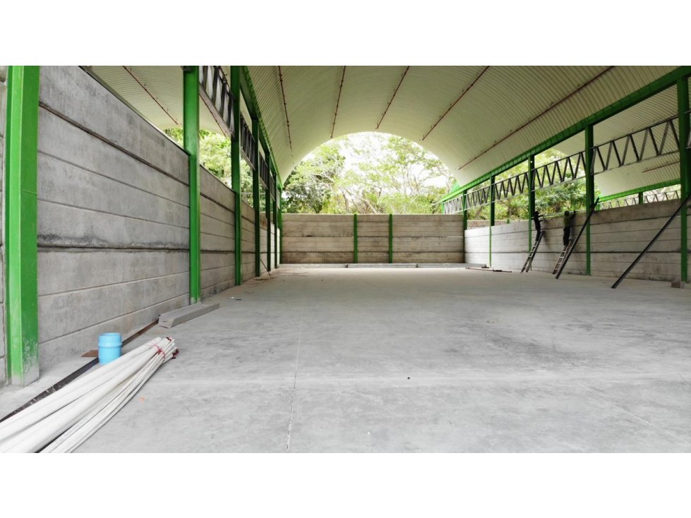 Vendo Galera en Ofidepositos del oeste $980xmt2 - 3