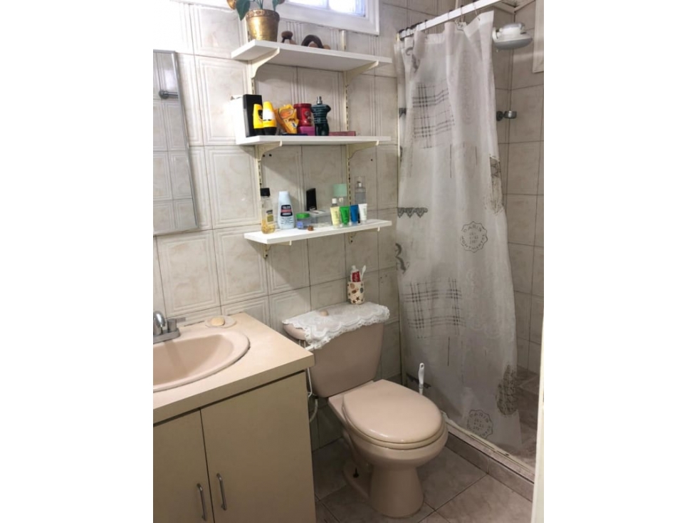 Se alquila apartamento en condados del rey ( semi amoblado) $ 750 — foto 4