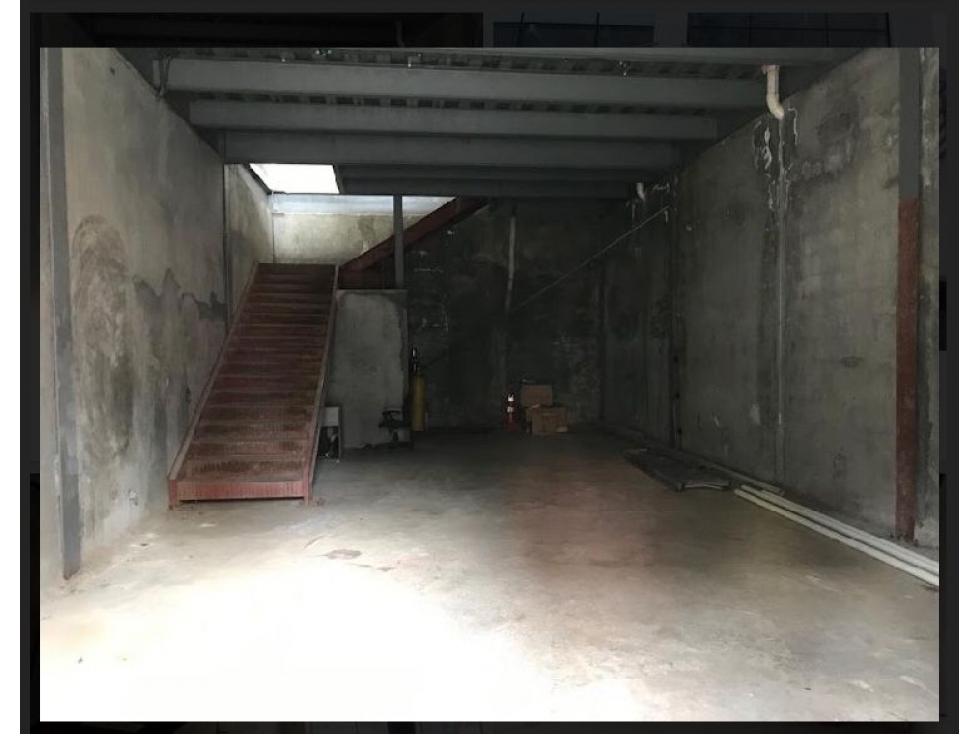 Se alquila local comercial en Vía brasil 300 m2 $9000 — foto 3
