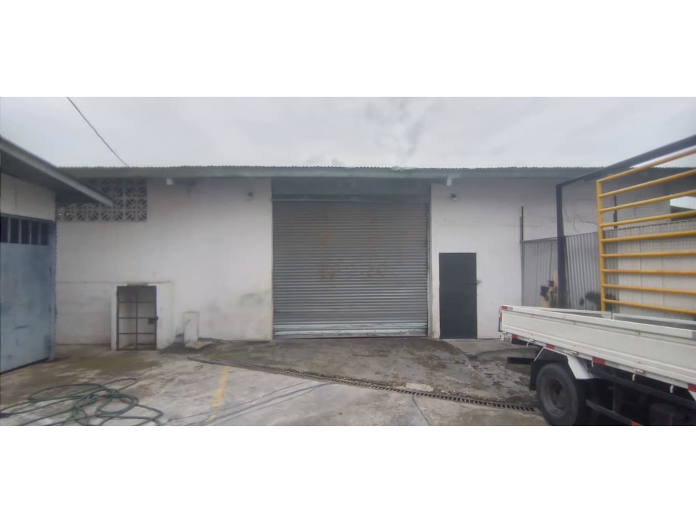 Se Alquila Galera 536 Mts2 Area Industrial Los Angeles $4,860.00 — foto 4