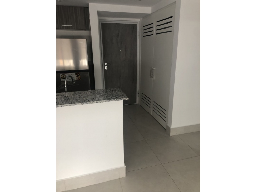 Se alquila apartamento en Tumba Muerto L/B $ 1,200 — foto 2