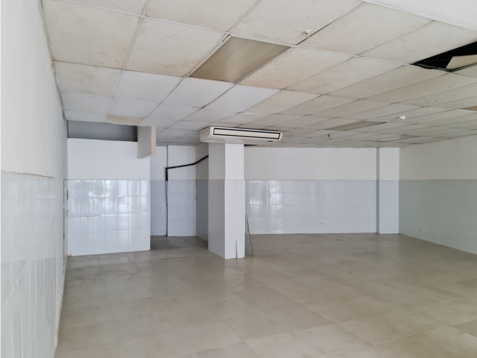 se alquila local comercial en El Cangrejo 147 Mts $1,500