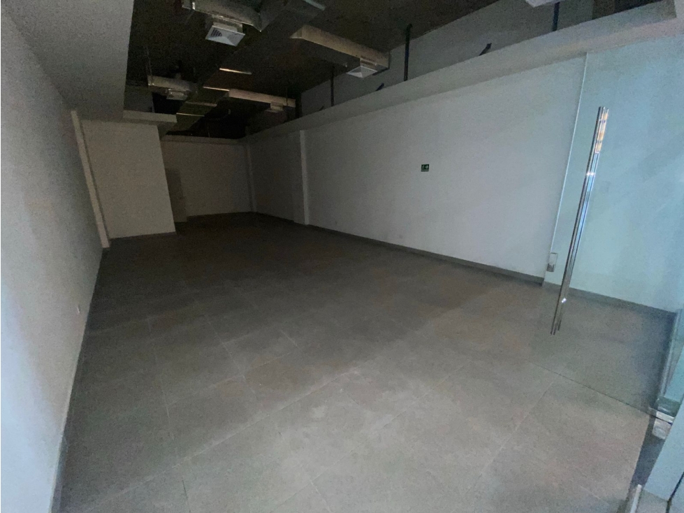 Se Alquila Local Comercial 89 mts San F/co Vía Israel $2.300.oo - 4