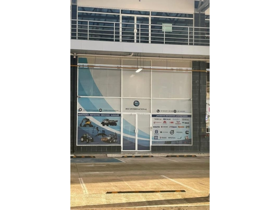 Se alquila local con mezanine en Vía Tocumen 121 Mts $1,500 — foto 5
