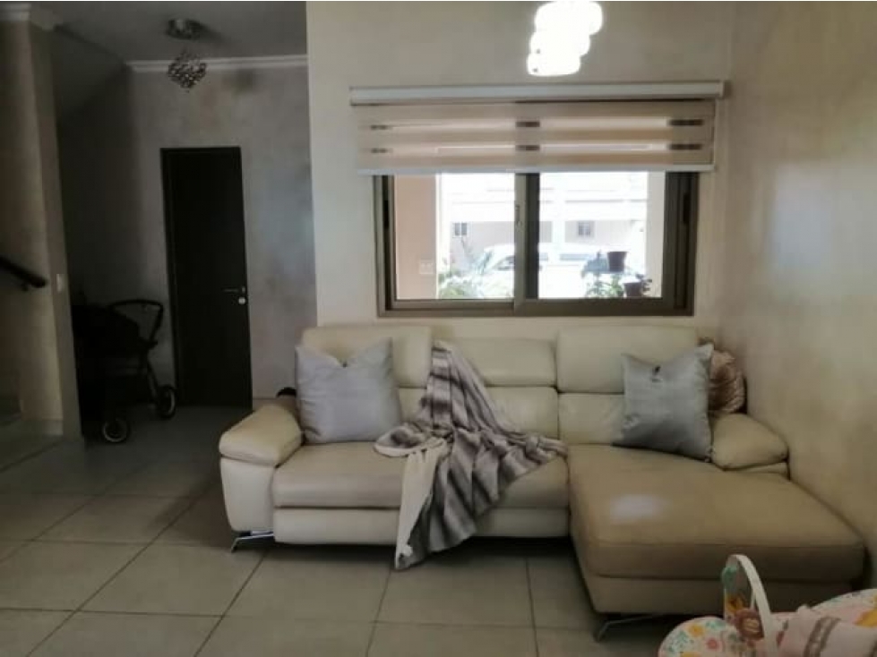 Vendo hermosa casa Howard $285.000 — foto 2