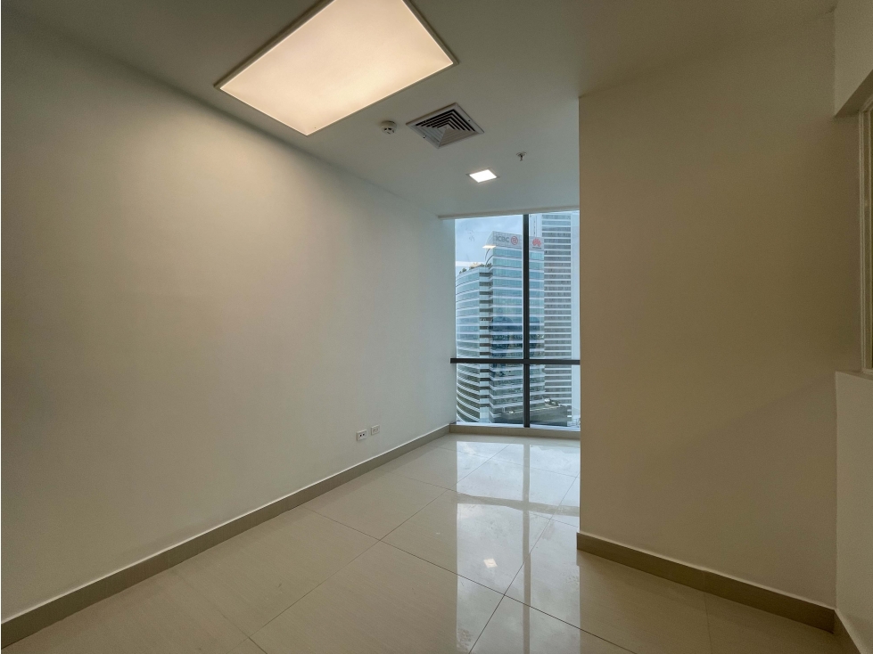 Se Vende o Alquila Estupenda oficina en Costa del Este!! 94mt2 — foto 3