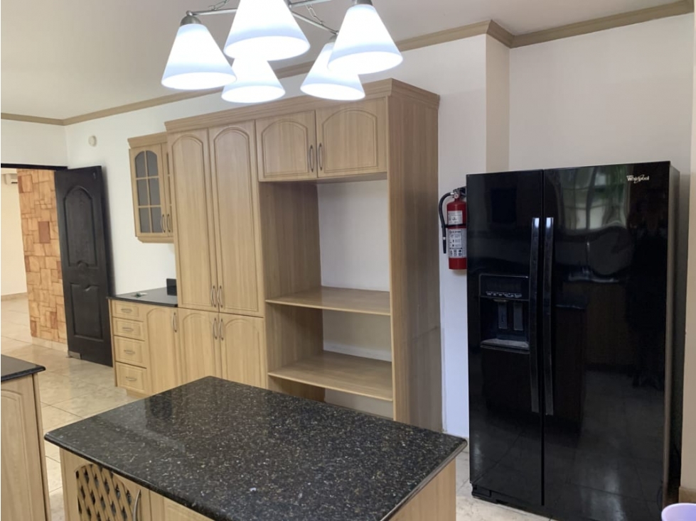 Se ALQUILA casa en Costa del Este $3500 — foto 4