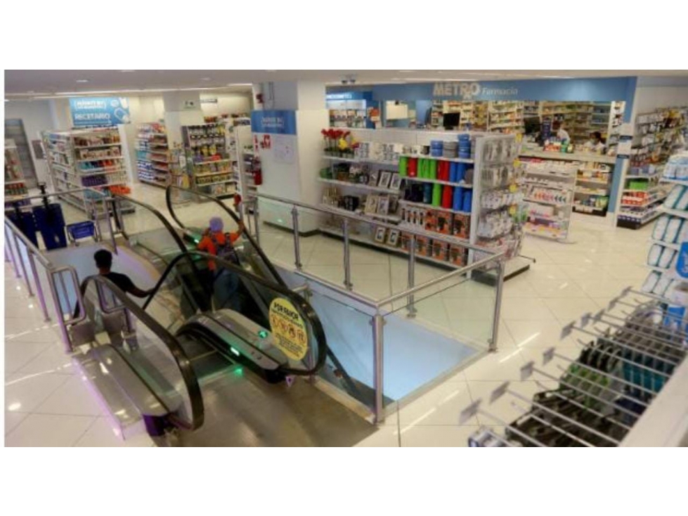 Se Alquila Local en Via España y Via Argentina 754mt2 — foto 3