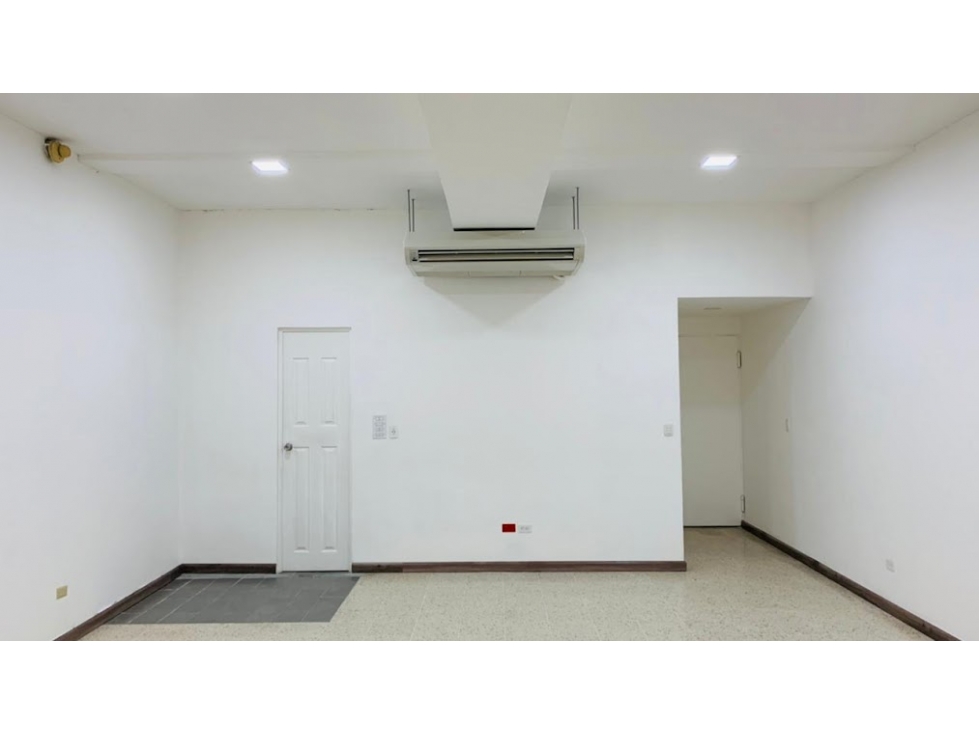Venta de Oficina Amplia e Iluminada 53.67 m2 "Precio Negociable" — foto 4