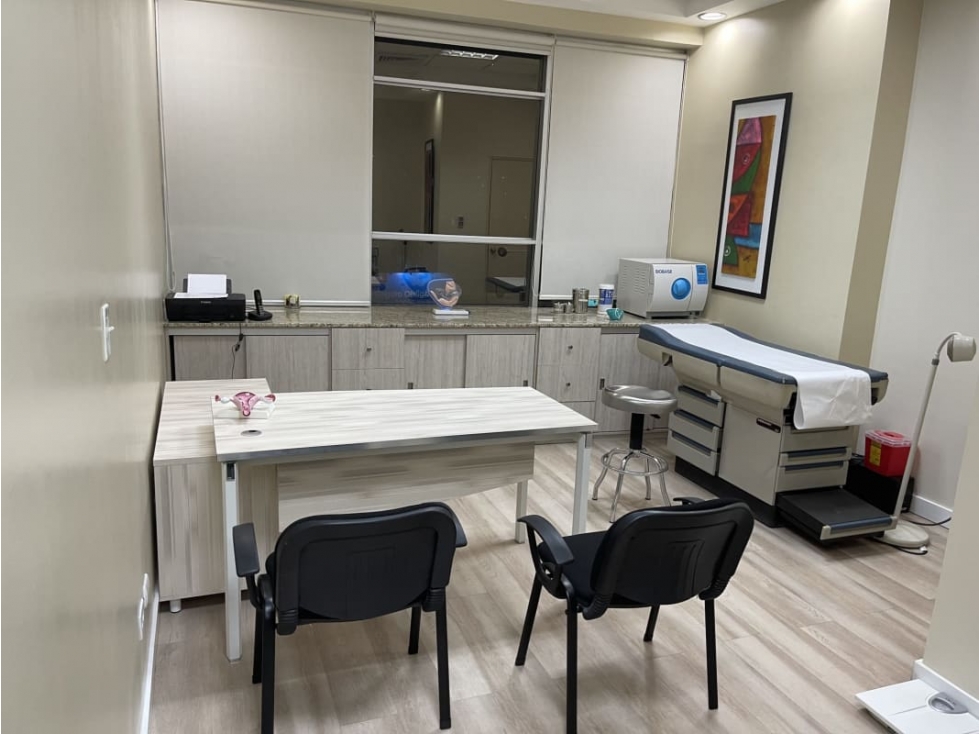 Se Vende Consultorio Medico Amoblado Punta Pacifica 33Mts — foto 2